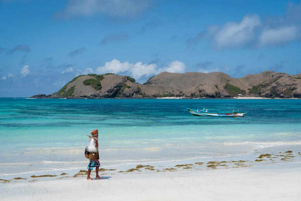 tanjung aan beach with bukit merese background, the best kuta lombok beach