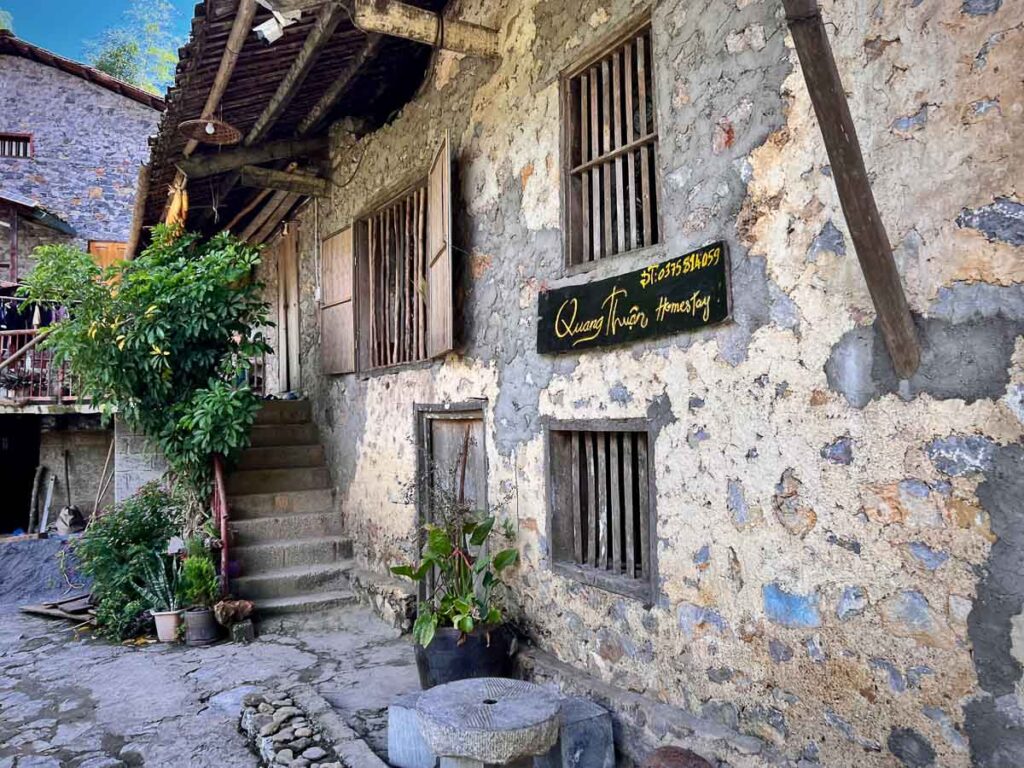 the cao bang ethnic minority who live in the stone village