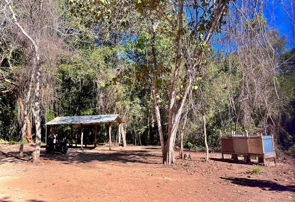 Parking area structures for Llano Grande