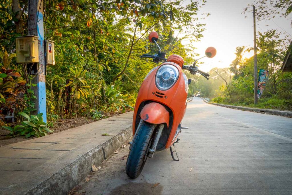 scooter rental in thailand