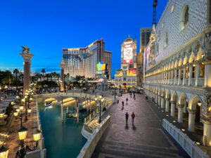 the venice canals, a stop on a sightseeing las vegas food tour