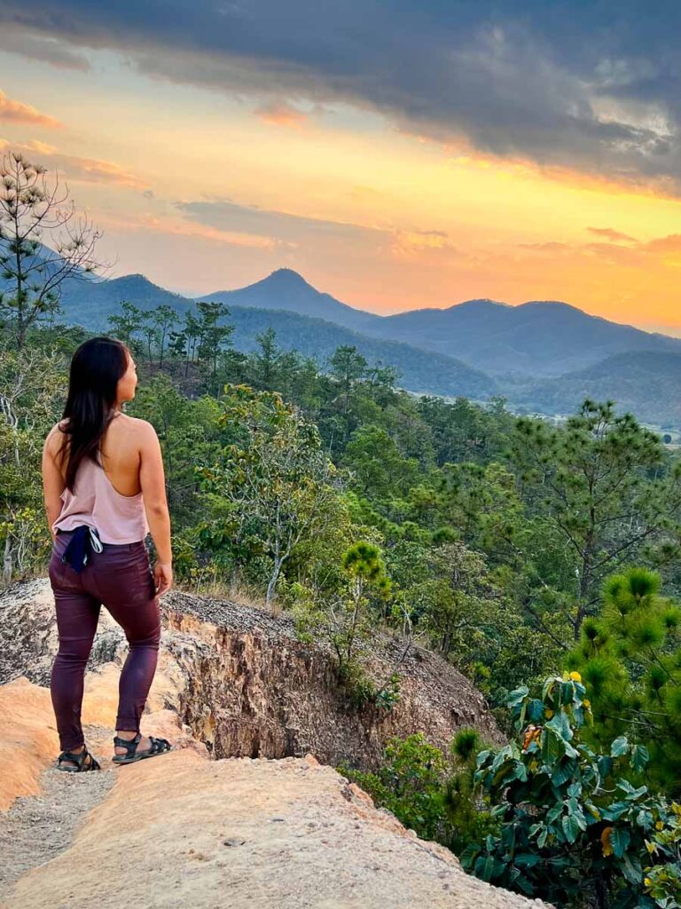 Nomadicated on the narrow walkways of pai canyon during sunset