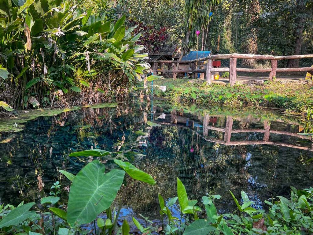 Sacred natural springs, Nam Phu Chet Si Cold Springs "Seven Colors Fountain"