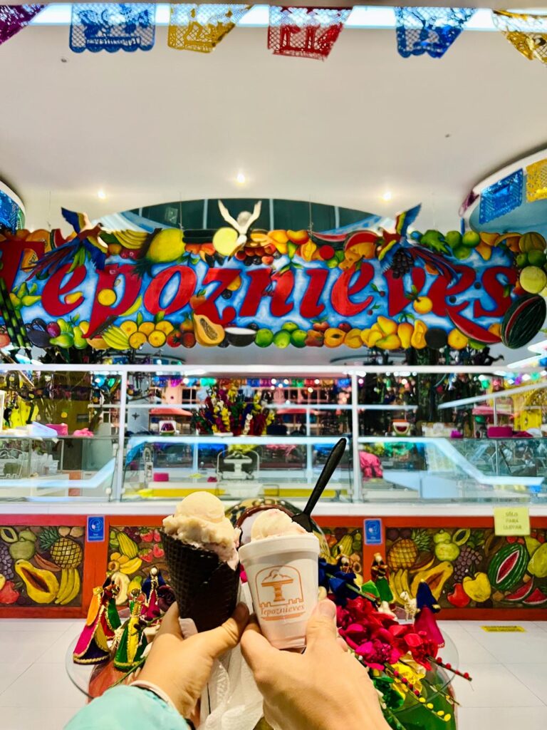 Famous Ice cream Shop Tepoznieve in Mexico