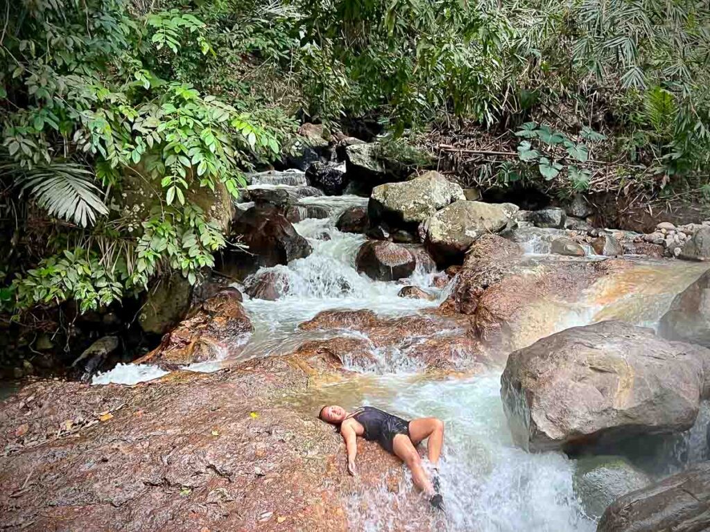 cold and hot current in the bajawa hot springs