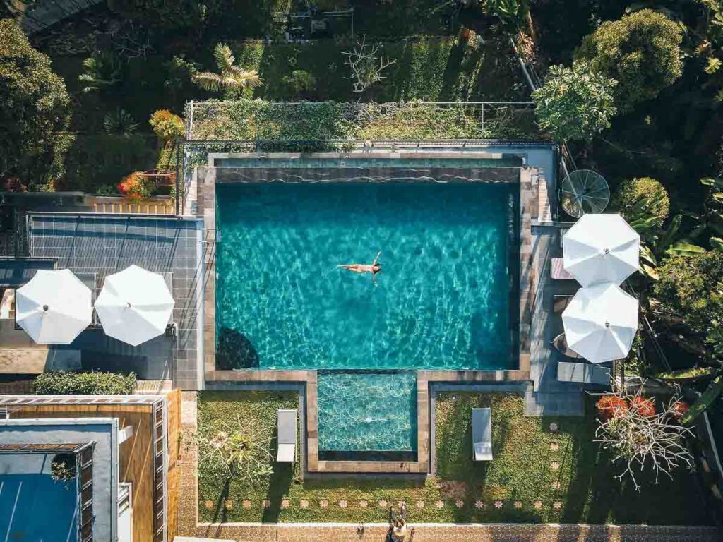 Sari Ater Infinity pool drone