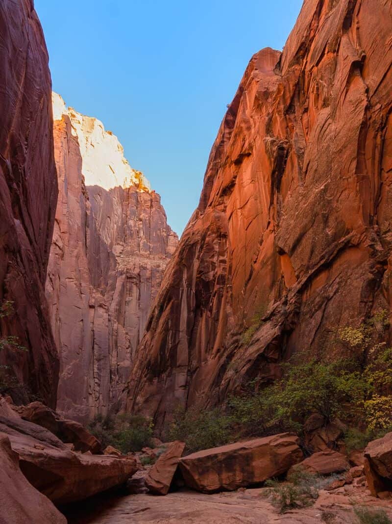 Hiking in the Lower park of Waterholes Canyon in Page Arizona